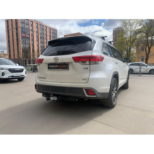 Фаркоп MOTODOR на Toyota Highlander 2014- Арт.92511