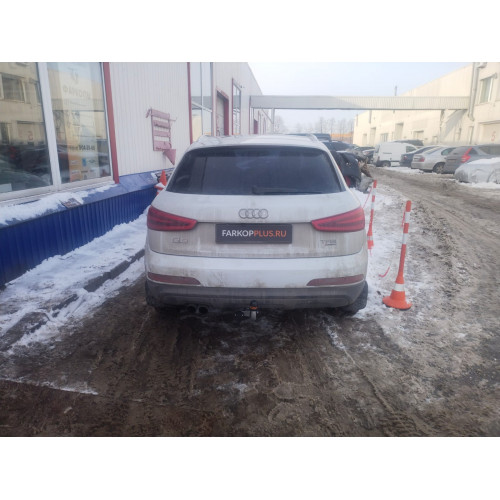 Фаркоп Motodor на Audi Q3 2011-2018 Арт. V101A (оцинкованный шар)