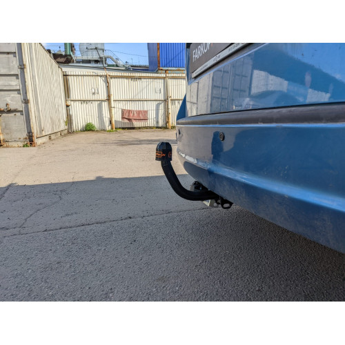 Фаркоп BOSAL (ORIS) на KIA Ceed 2007–2012  Арт. 6736-A (универсал)
