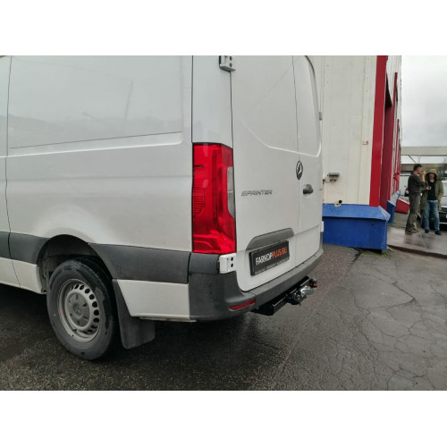 Фаркоп ARAGON на MERCEDES Sprinter 907 2018–  Арт. E4107MC (без ступеньки)