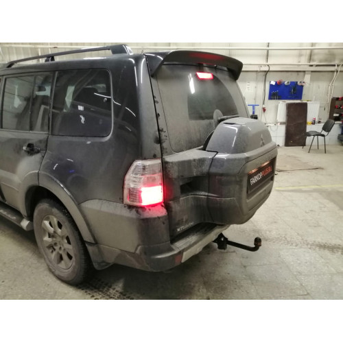 Фаркоп ARAGON на MITSUBISHI Pajero 2006–  Арт. E4200EA (5 двер.)