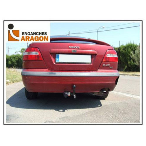 Фаркоп ARAGON на VOLVO S40 1996–2004  Арт. E6804AA 