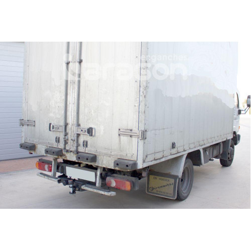 Фаркоп ARAGON на NISSAN CabStar 1999–2014 Арт. E4415AG